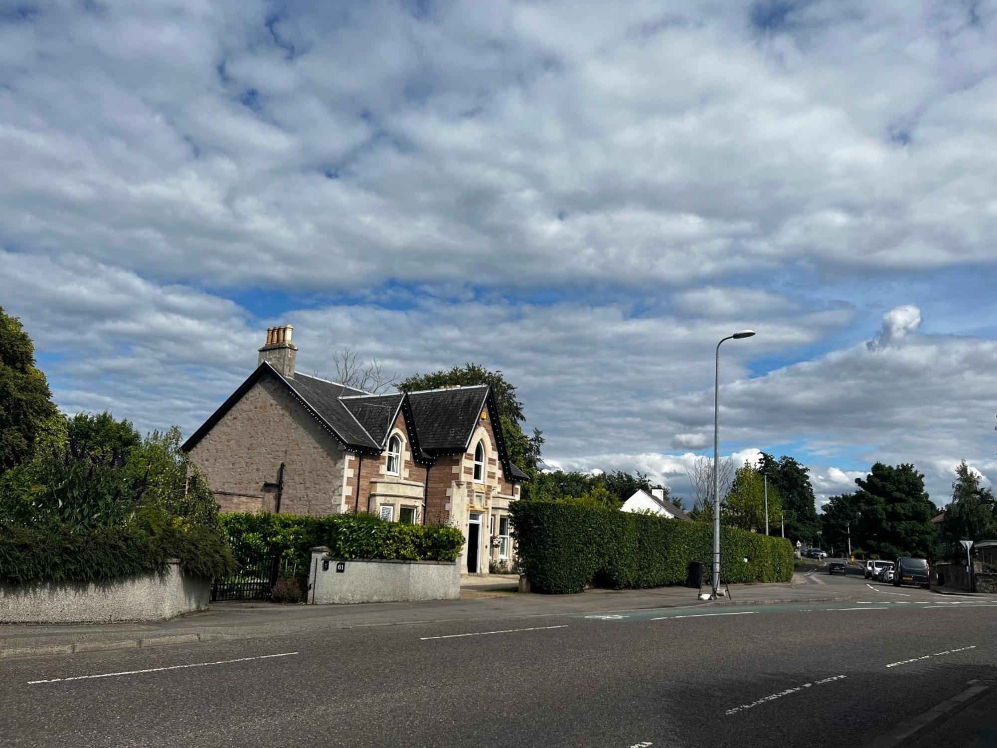 Beinn Mhor Lodge, 63 Culduthel Road Инвернес Екстериор снимка